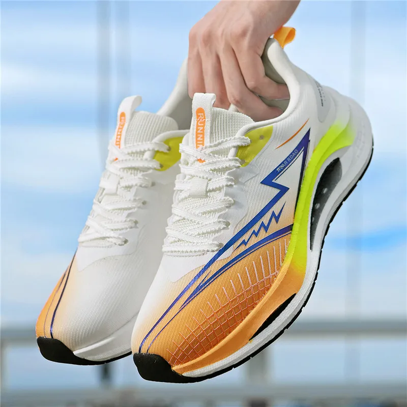 Lichte hardloopschoenen met ee - Lightweight Road Running Shoes recensie en prijs
